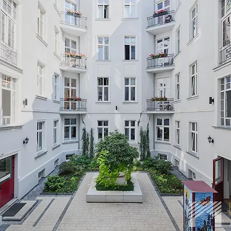 Apartment Wolczanskie Motyle By Lookap