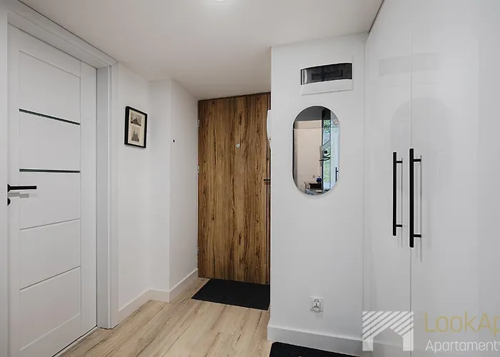 Wolczanskie Motyle By Lookap